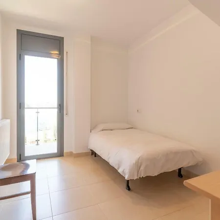 Gina * L' Escala